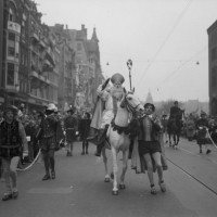 1956   landelijke intocht amsterdam  